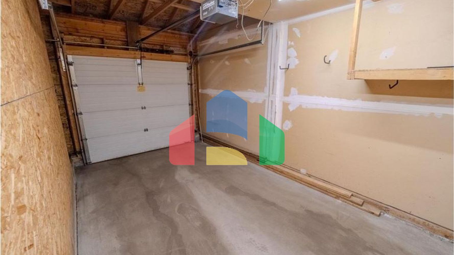 Residential - Condo/Apartment - Edmonton, Canada - Canada