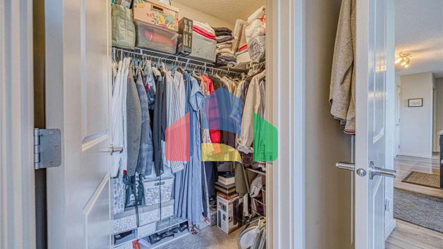 Residential - Condo/Apartment - Edmonton, Canada - Canada