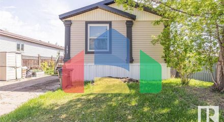 Residential - Single Family Home - Edmonton, Canada - Canada