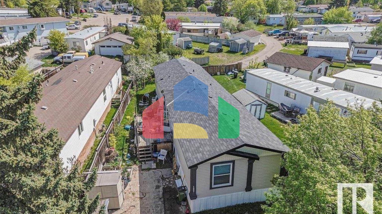 Residential - Single Family Home - Edmonton, Canada - Canada