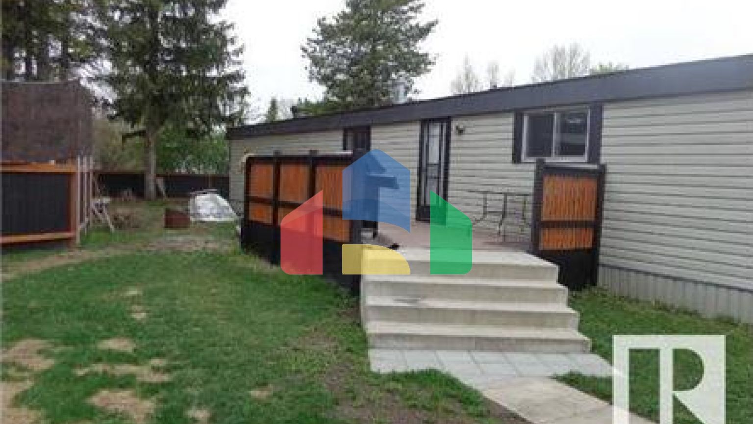 Residential - Single Family Home - Edmonton, Canada - Canada