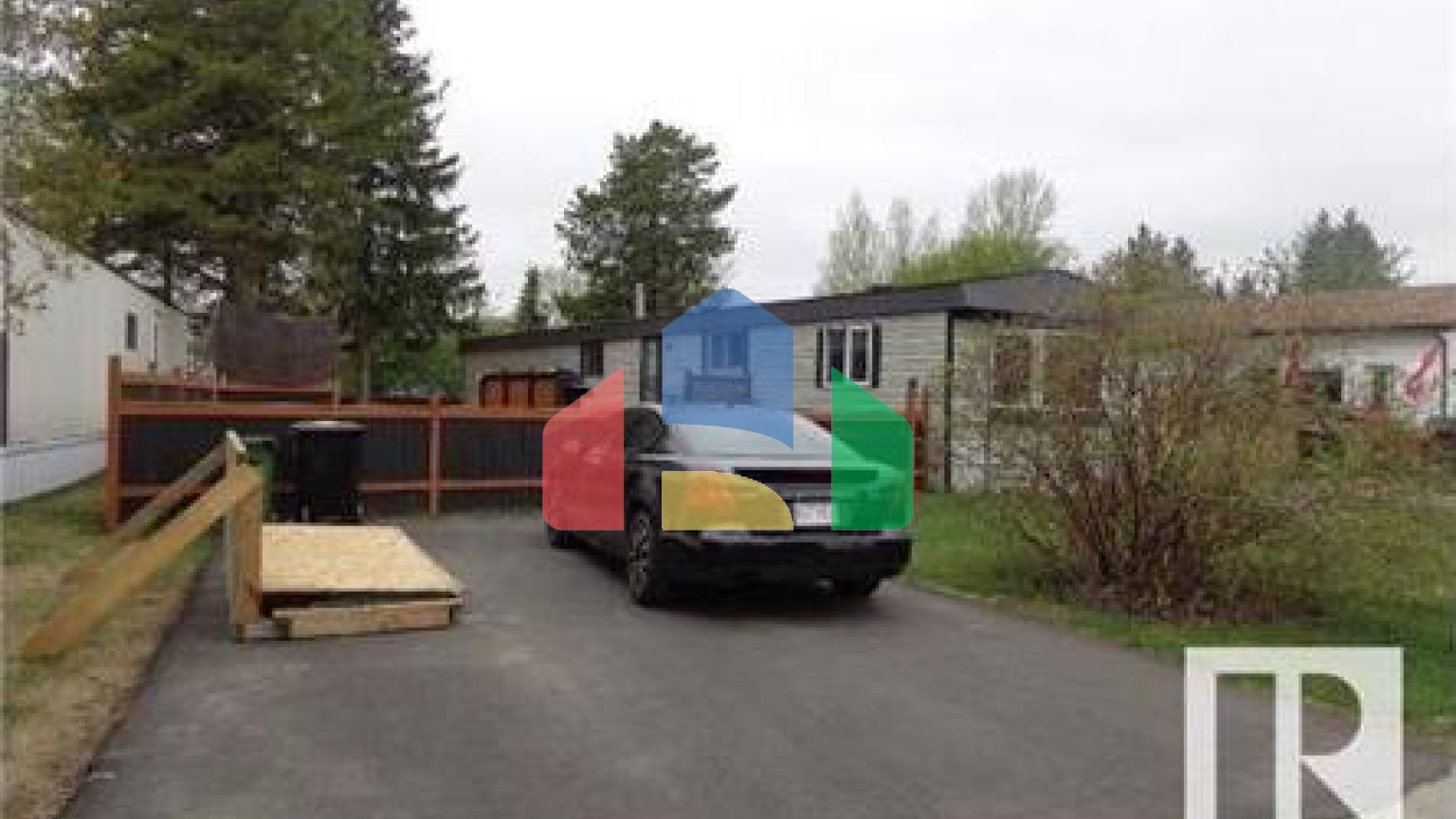 Residential - Single Family Home - Edmonton, Canada - Canada