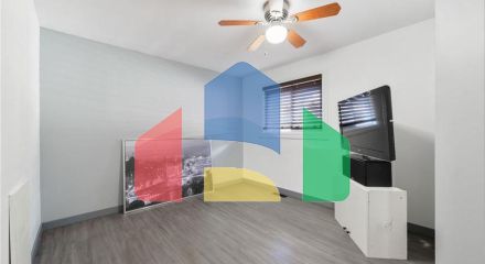 Residential - Single Family Home - Edmonton, Canada - Canada