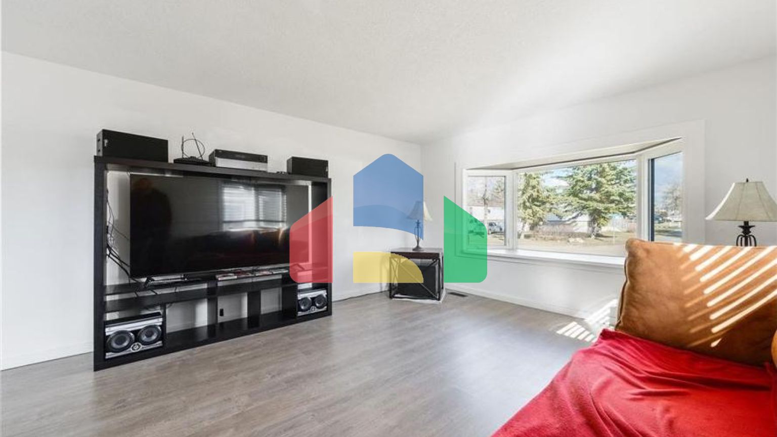 Residential - Single Family Home - Edmonton, Canada - Canada