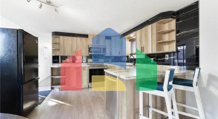 Residential - Single Family Home - Edmonton, Canada - Canada