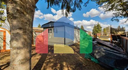 Residential - Single Family Home - Edmonton, Canada - Canada