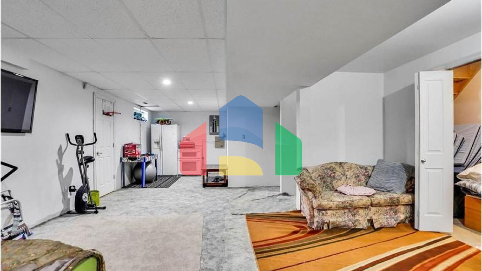 Residential - Single Family Home - Edmonton, Canada - Canada