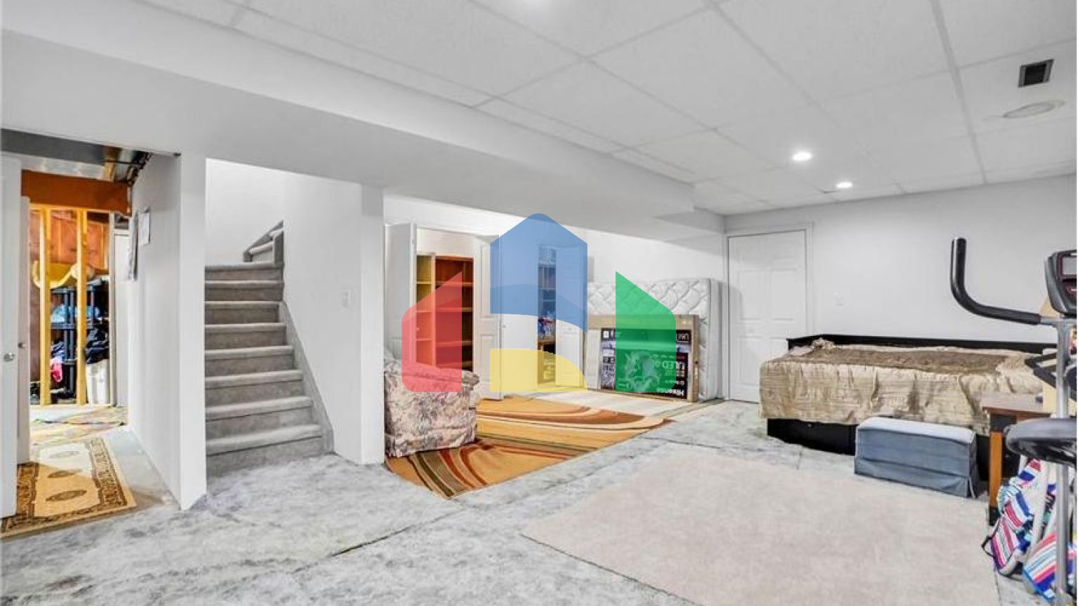 Residential - Single Family Home - Edmonton, Canada - Canada