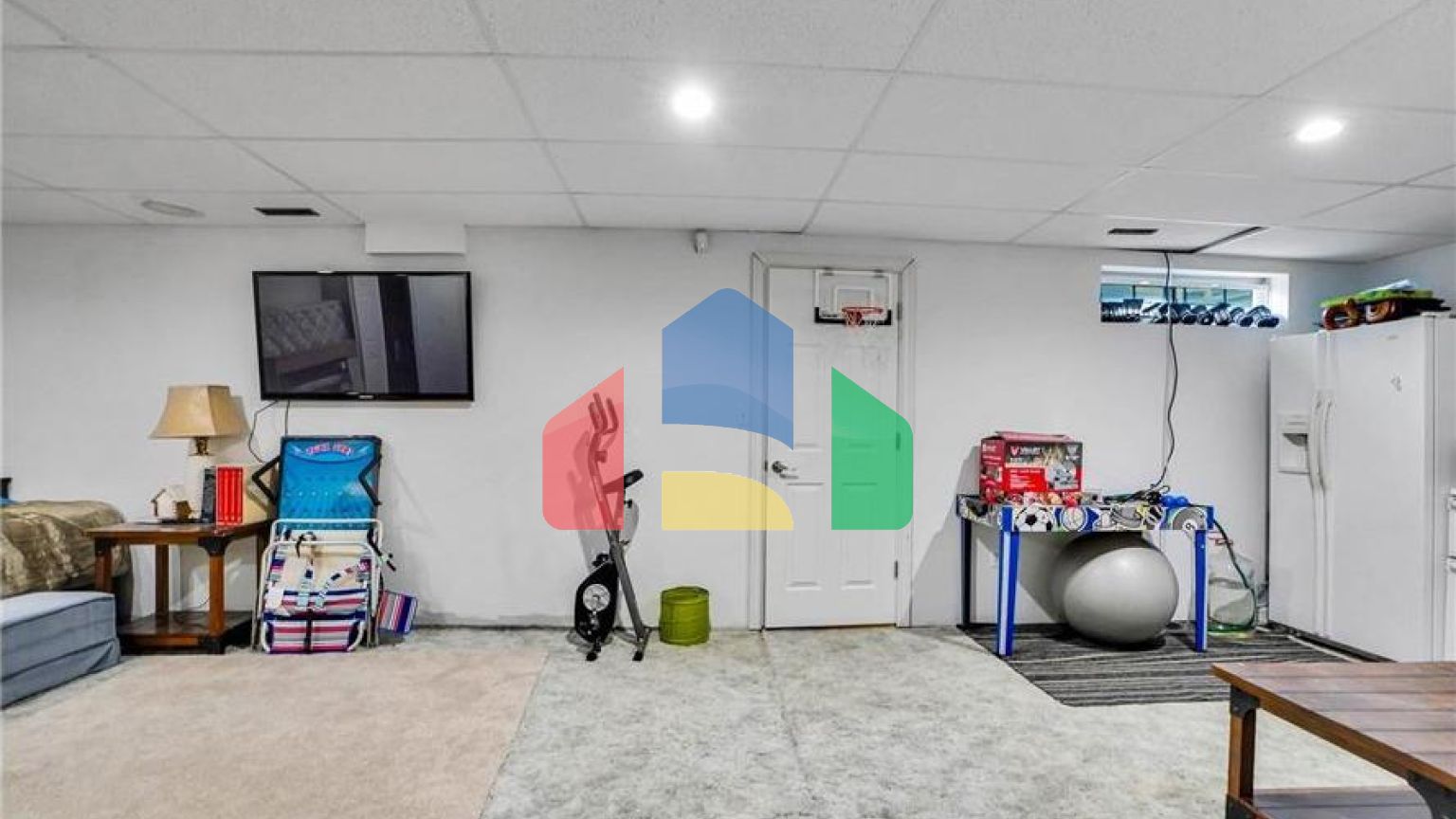 Residential - Single Family Home - Edmonton, Canada - Canada