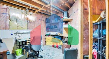 Residential - Single Family Home - Edmonton, Canada - Canada