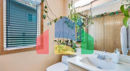 Residential - Single Family Home - Edmonton, Canada - Canada