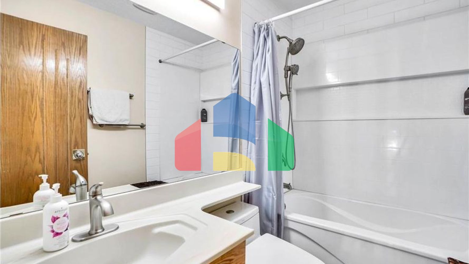 Residential - Single Family Home - Edmonton, Canada - Canada