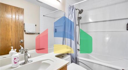 Residential - Single Family Home - Edmonton, Canada - Canada