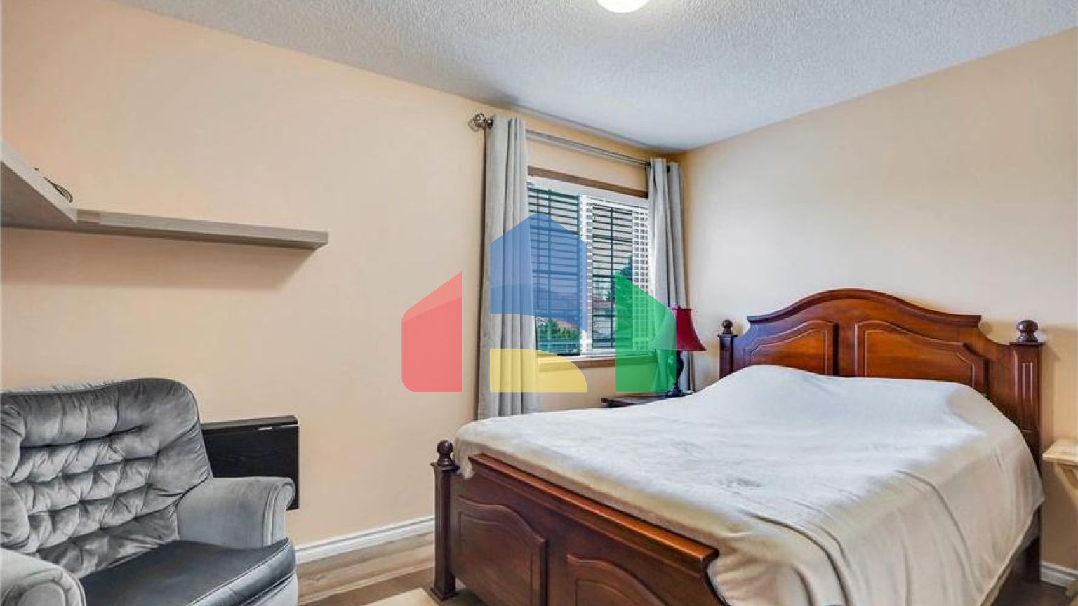 Residential - Single Family Home - Edmonton, Canada - Canada