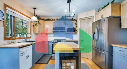 Residential - Single Family Home - Edmonton, Canada - Canada