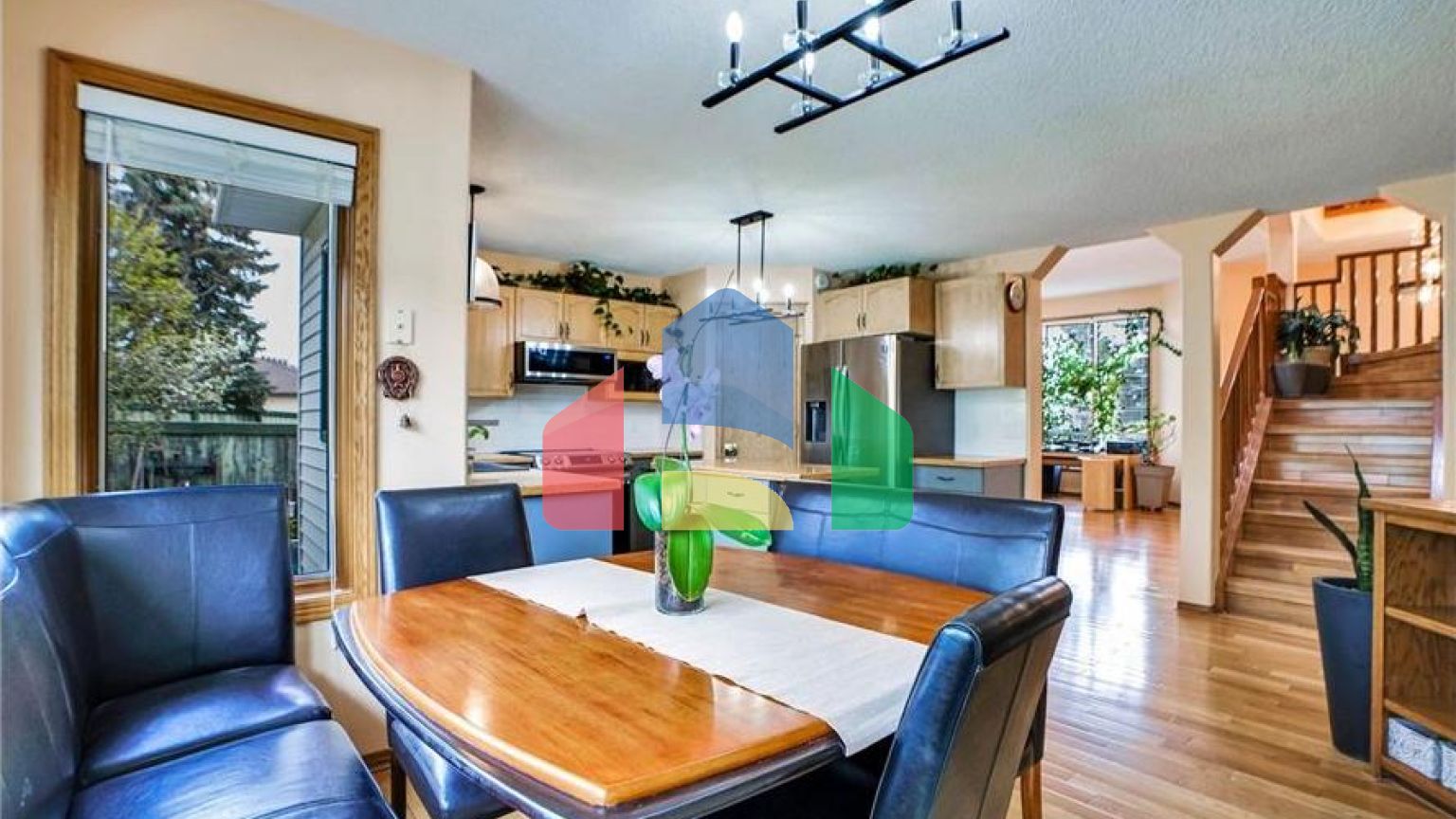 Residential - Single Family Home - Edmonton, Canada - Canada