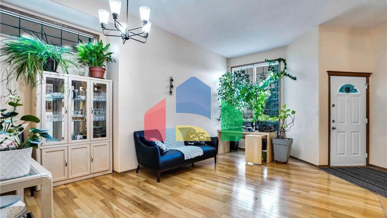 Residential - Single Family Home - Edmonton, Canada - Canada