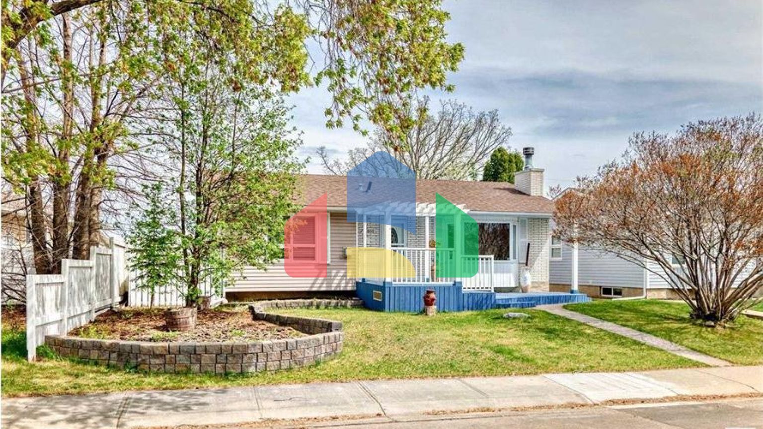 Residential - Single Family Home - Edmonton, Canada - Canada