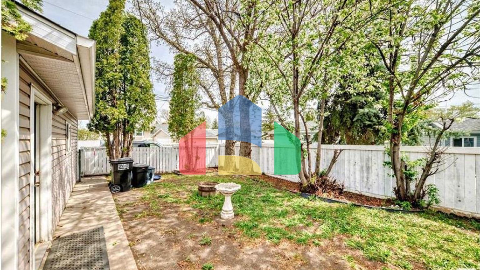 Residential - Single Family Home - Edmonton, Canada - Canada