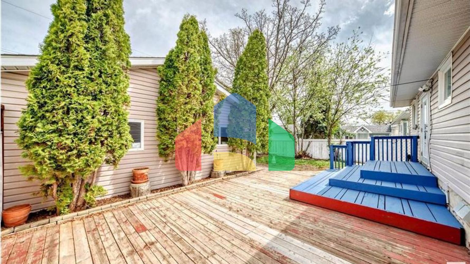 Residential - Single Family Home - Edmonton, Canada - Canada