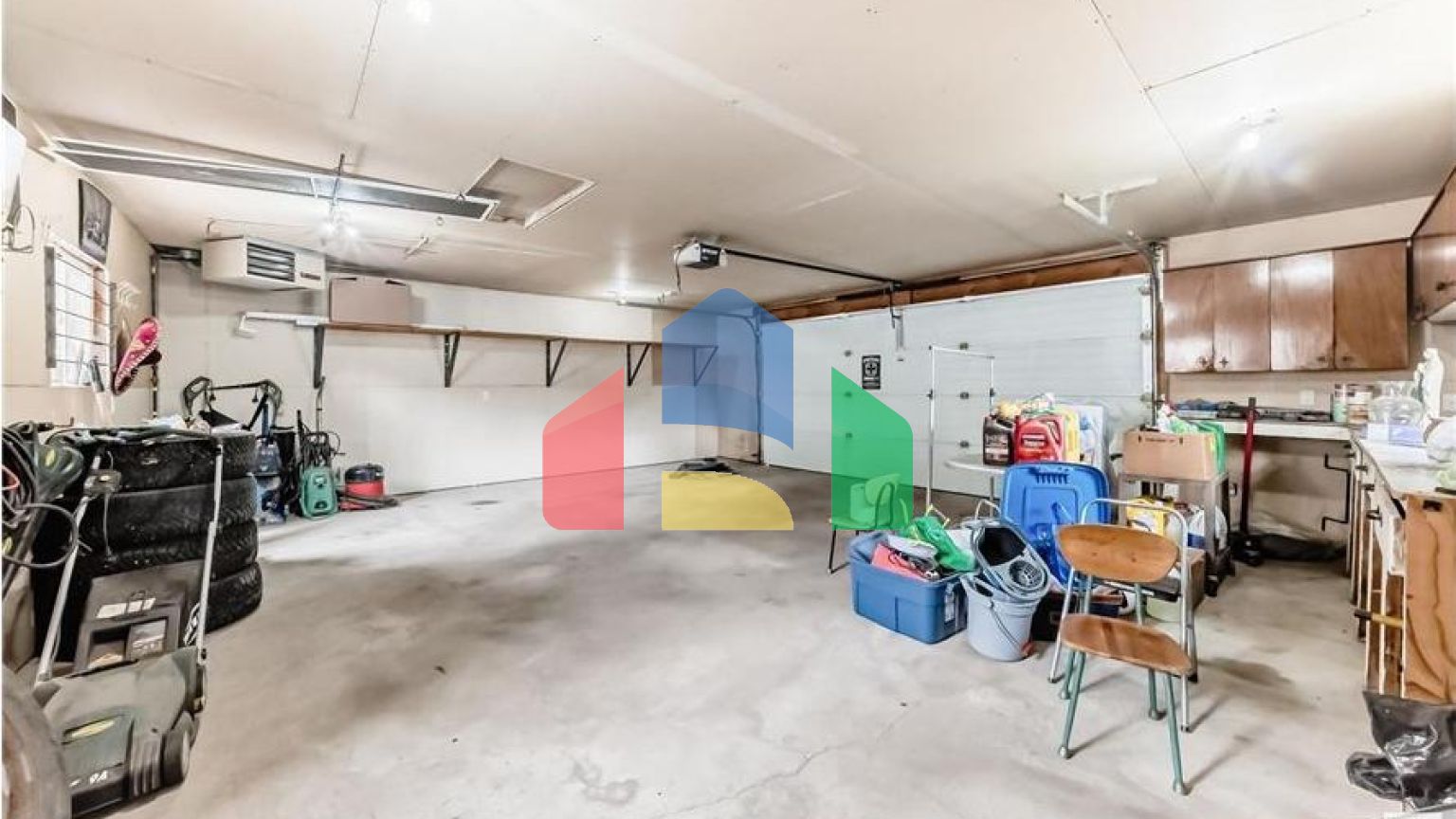 Residential - Single Family Home - Edmonton, Canada - Canada