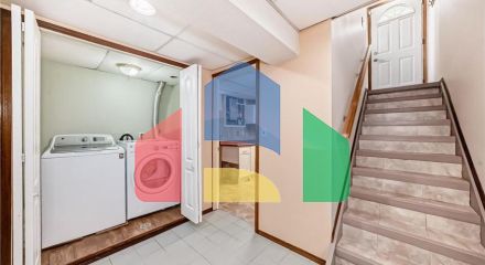 Residential - Single Family Home - Edmonton, Canada - Canada