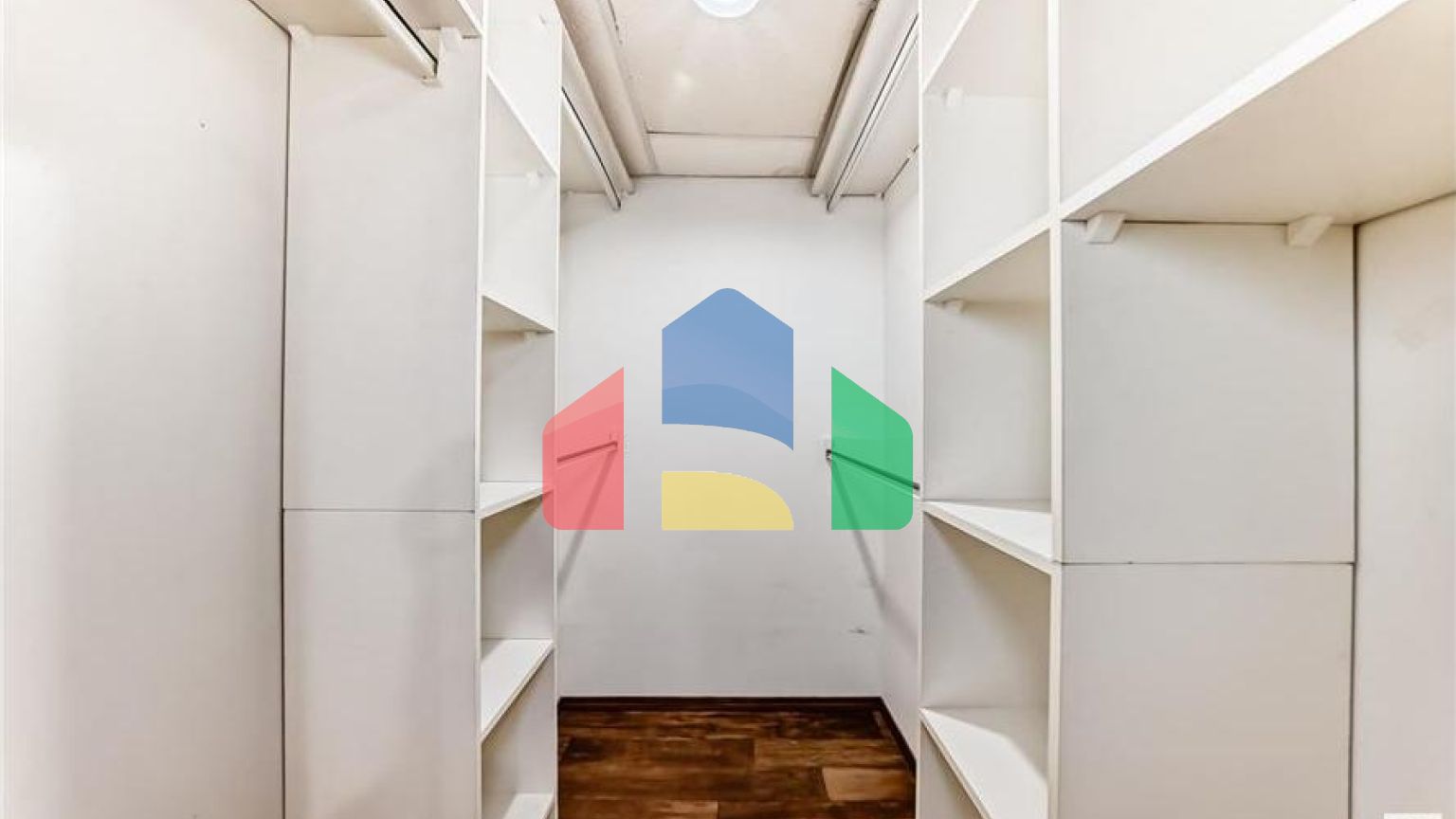 Residential - Single Family Home - Edmonton, Canada - Canada