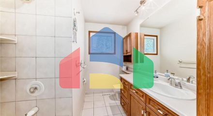 Residential - Single Family Home - Edmonton, Canada - Canada