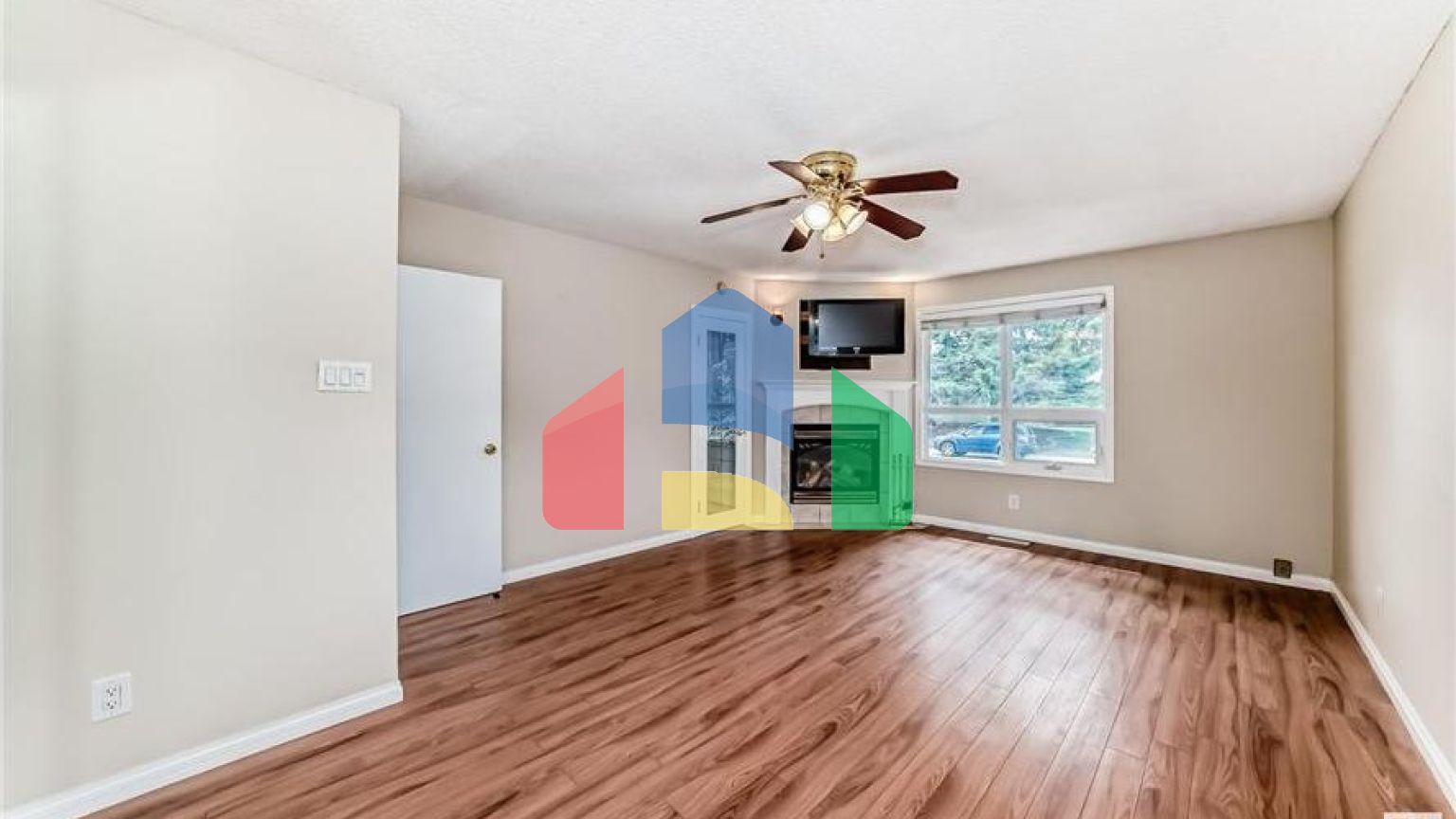 Residential - Single Family Home - Edmonton, Canada - Canada