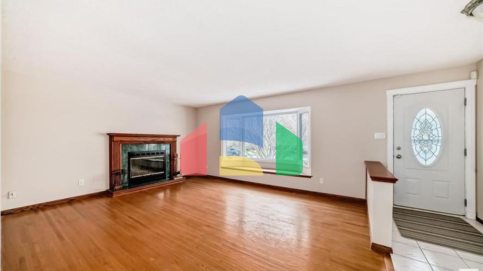 Residential - Single Family Home - Edmonton, Canada - Canada