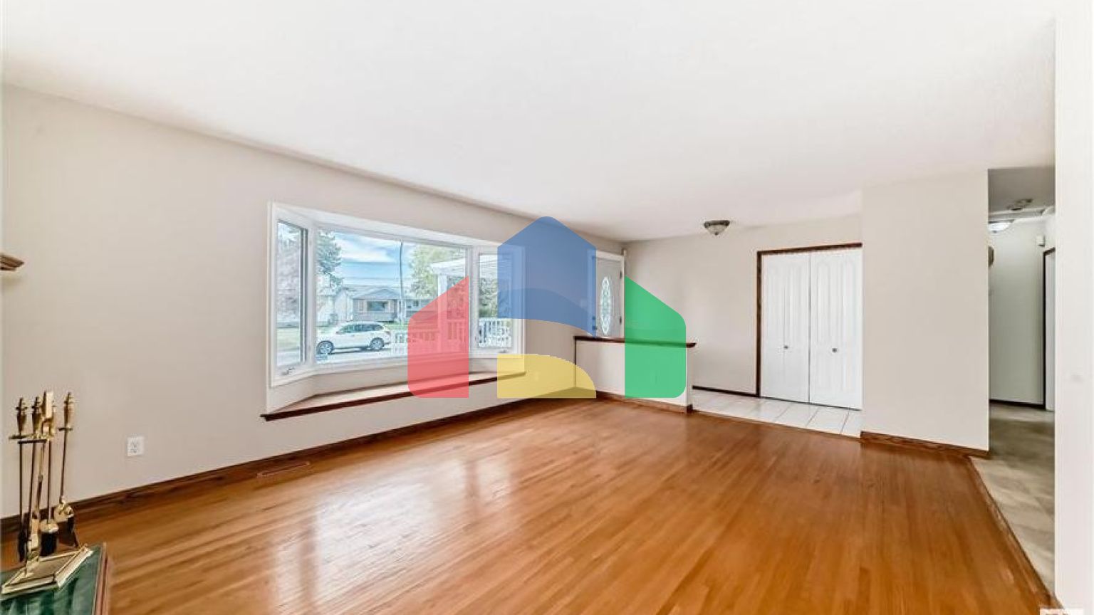 Residential - Single Family Home - Edmonton, Canada - Canada