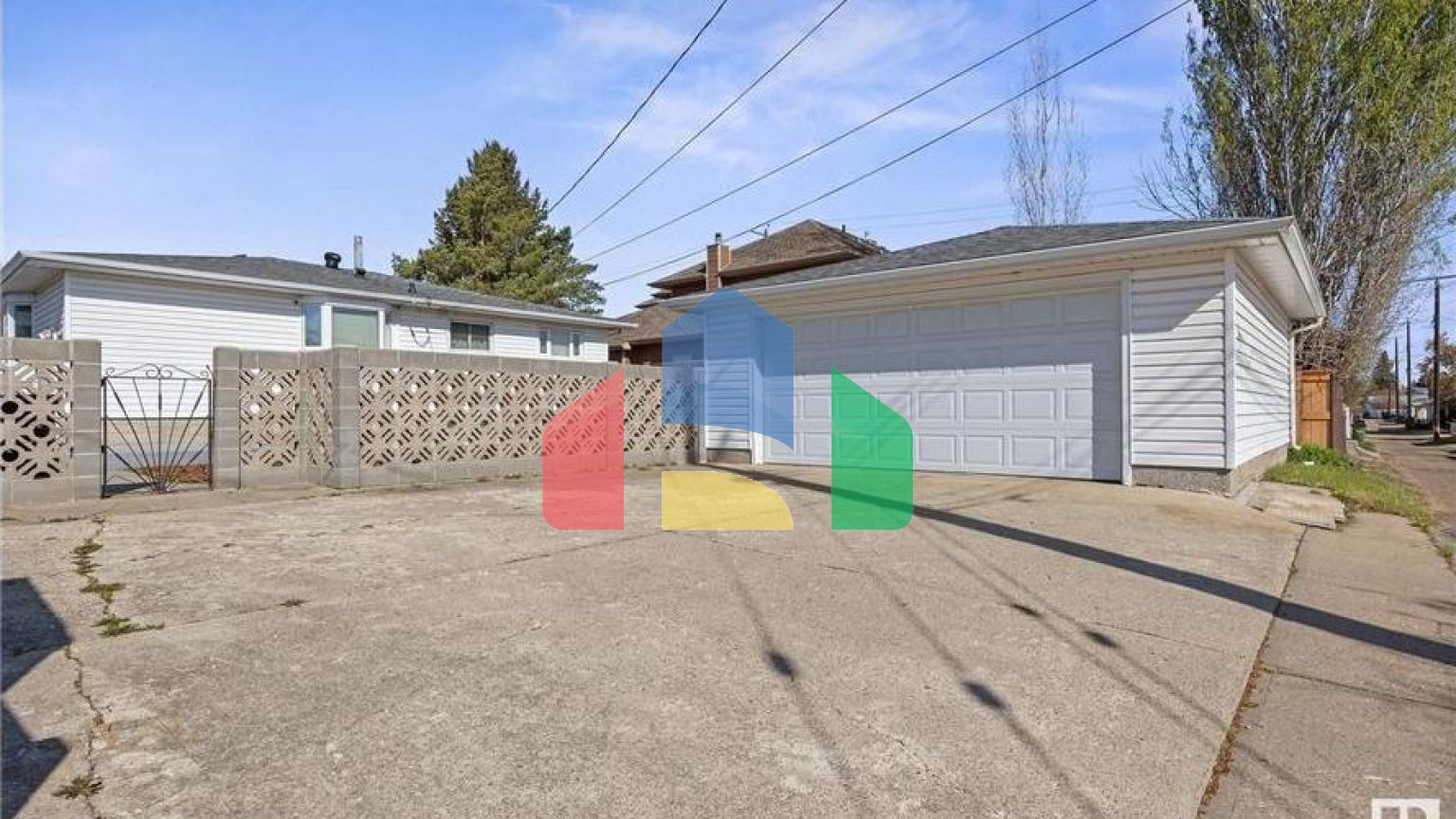 Residential - Single Family Home - Edmonton, Canada - Canada