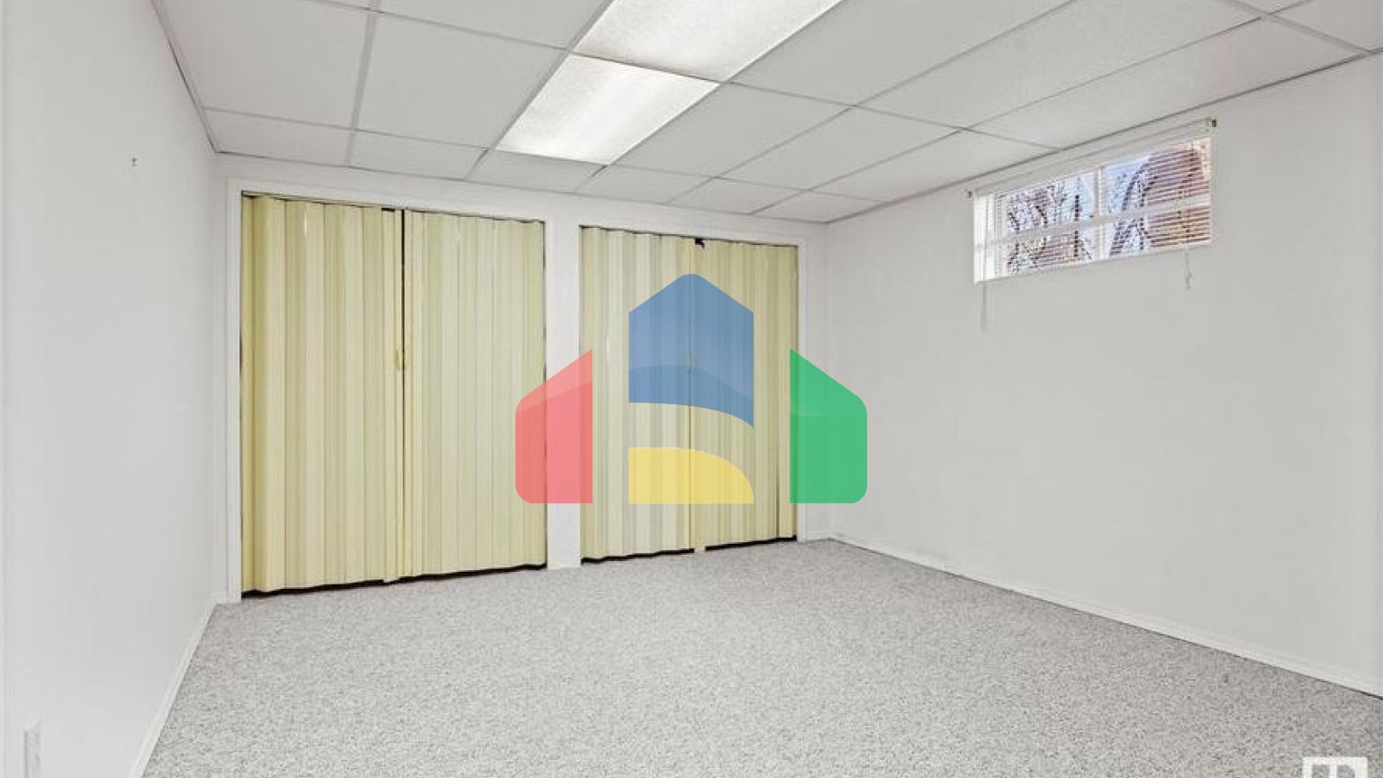 Residential - Single Family Home - Edmonton, Canada - Canada