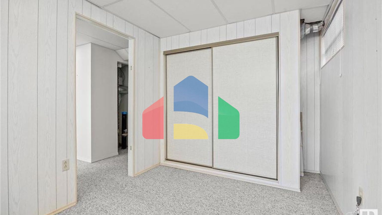 Residential - Single Family Home - Edmonton, Canada - Canada