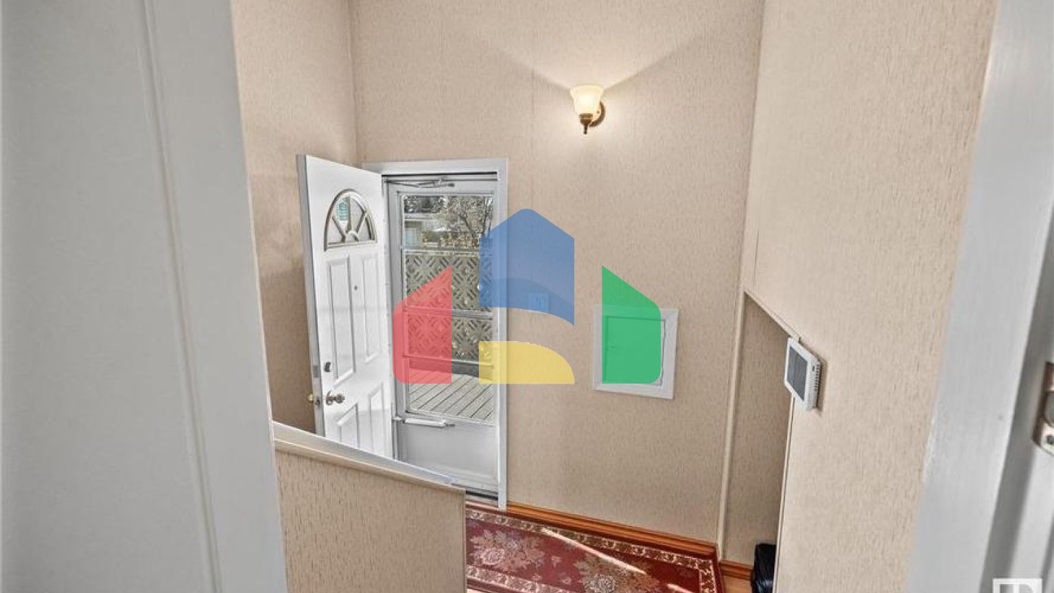 Residential - Single Family Home - Edmonton, Canada - Canada