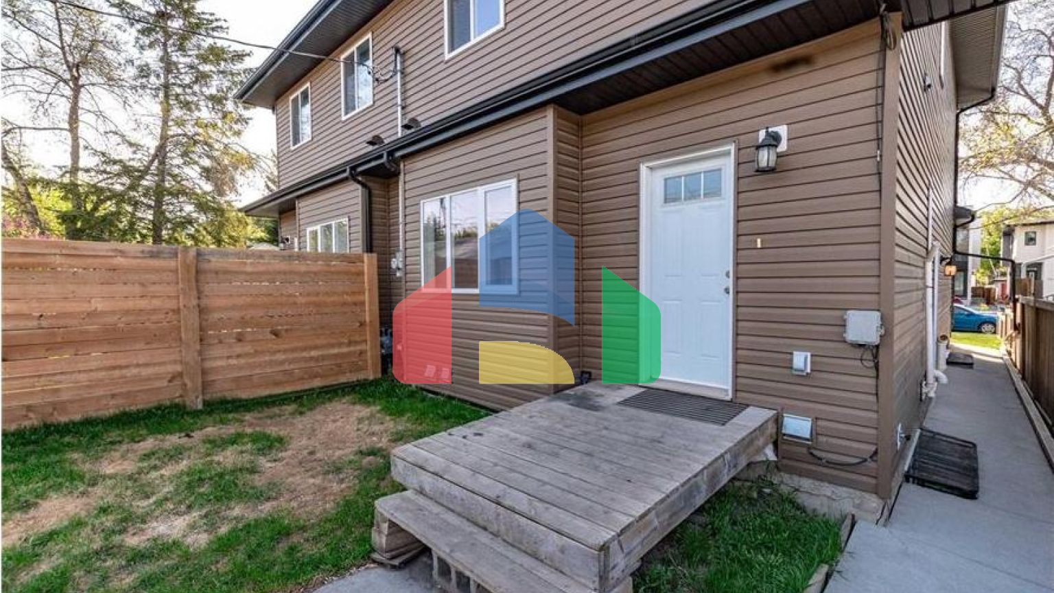 Residential - Single Family Home - Edmonton, Canada - Canada