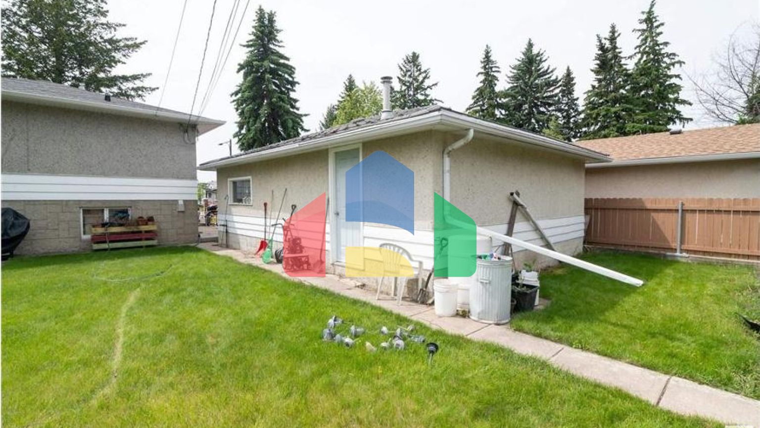 Residential - Single Family Home - Edmonton, Canada - Canada