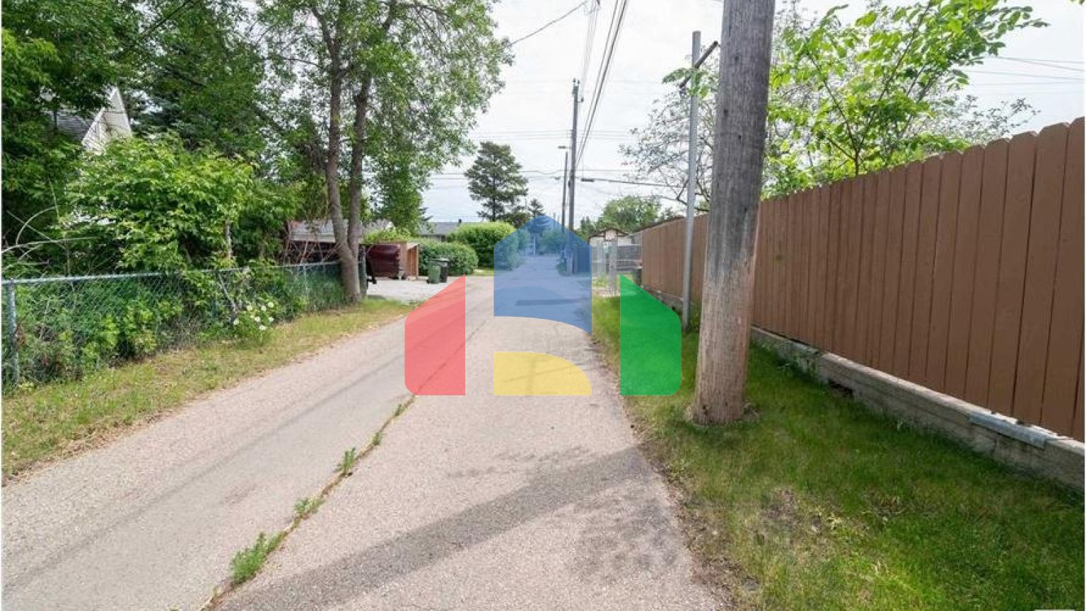 Residential - Single Family Home - Edmonton, Canada - Canada