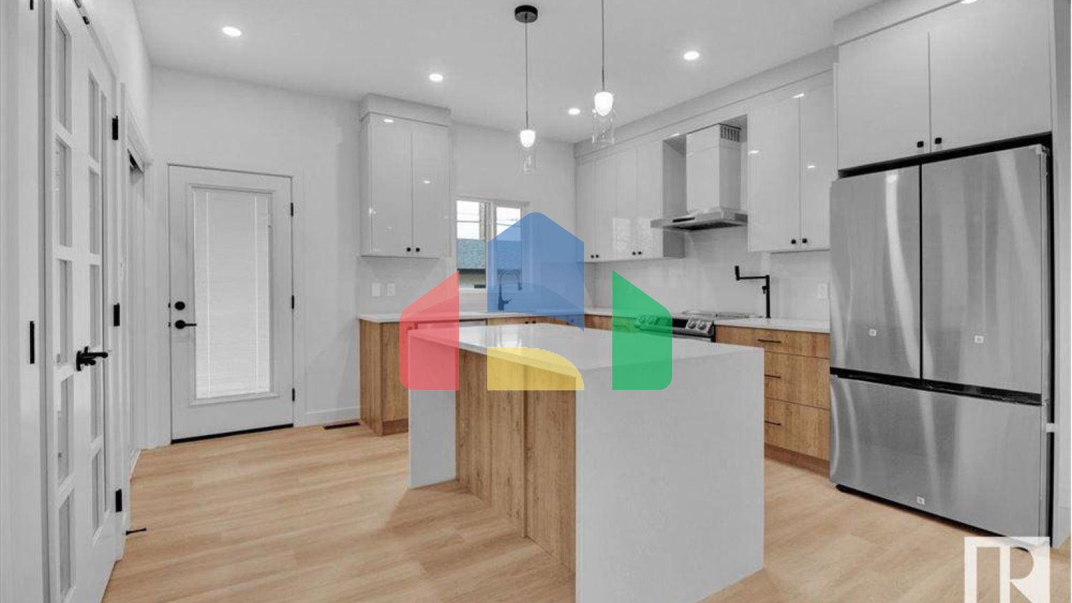 Residential - Single Family Home - Edmonton, Canada - Canada