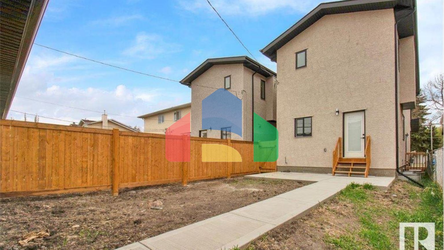 Residential - Single Family Home - Edmonton, Canada - Canada