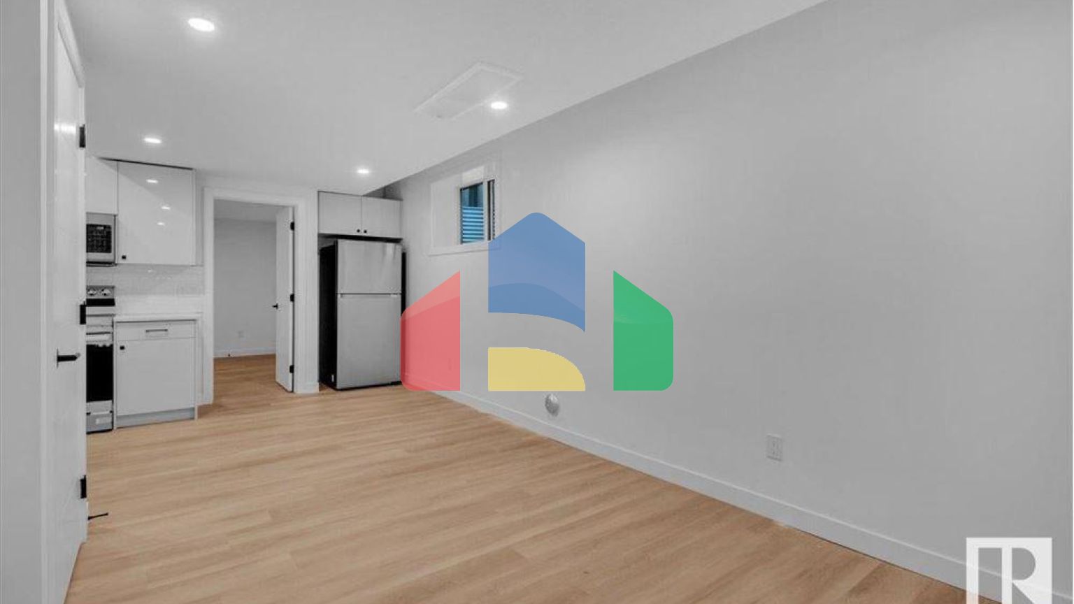 Residential - Single Family Home - Edmonton, Canada - Canada