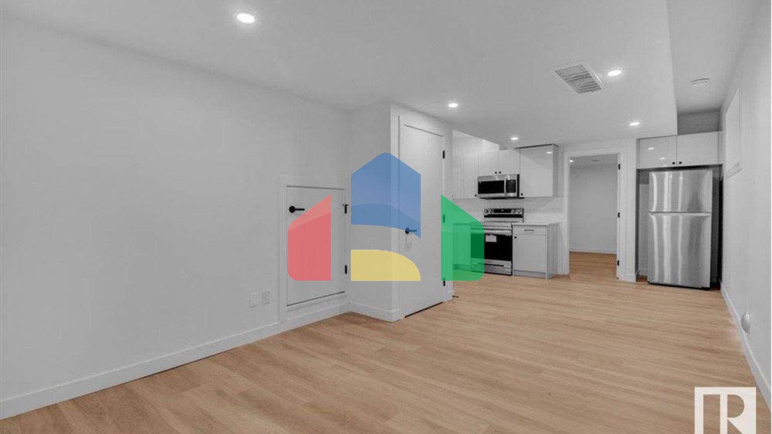 Residential - Single Family Home - Edmonton, Canada - Canada