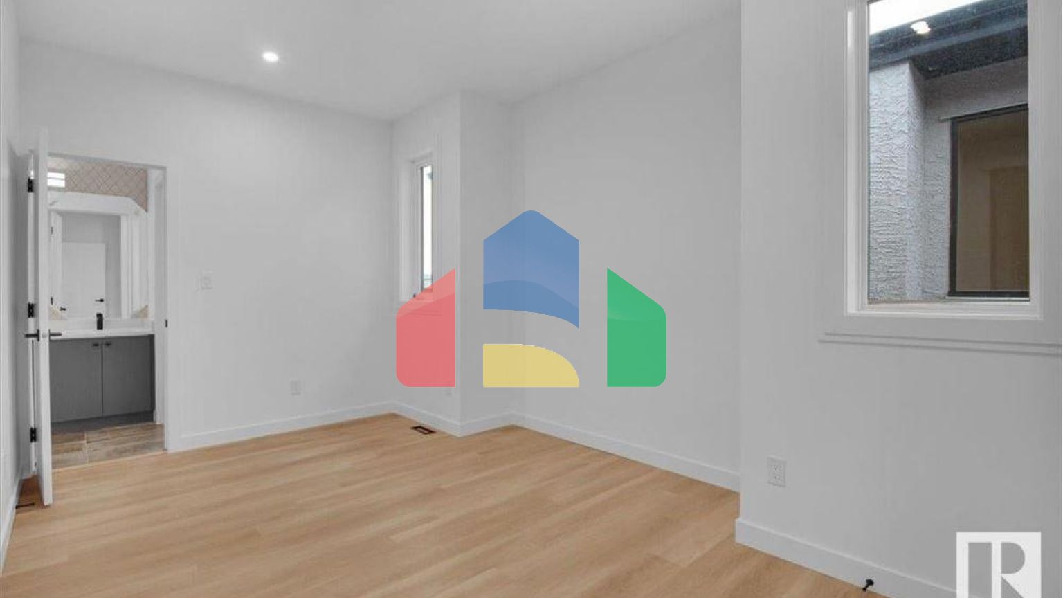 Residential - Single Family Home - Edmonton, Canada - Canada