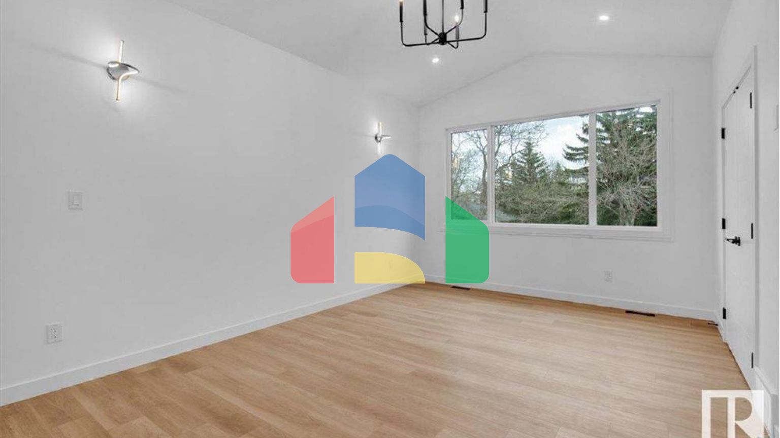 Residential - Single Family Home - Edmonton, Canada - Canada