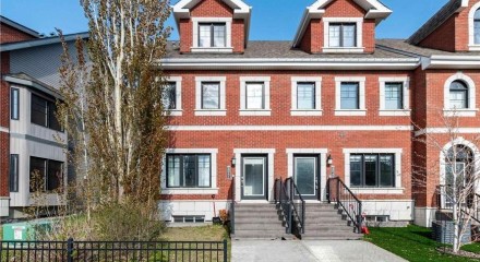 Residential - Single Family Home - Edmonton, Canada - Canada