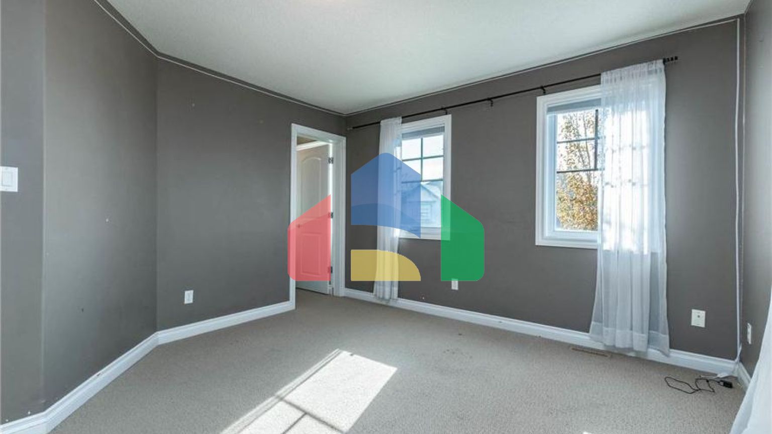 Residential - Single Family Home - Edmonton, Canada - Canada