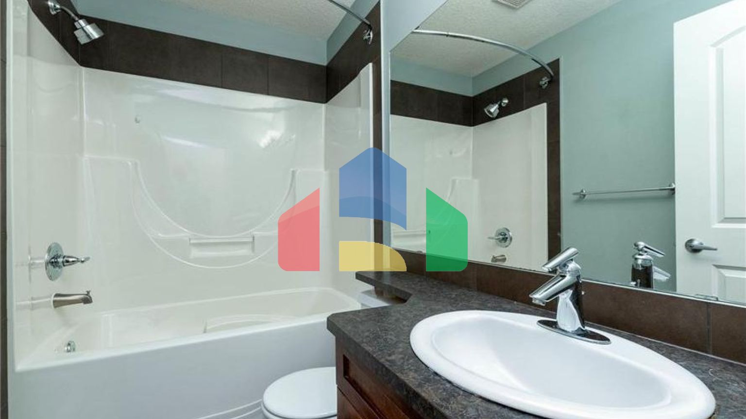 Residential - Single Family Home - Edmonton, Canada - Canada