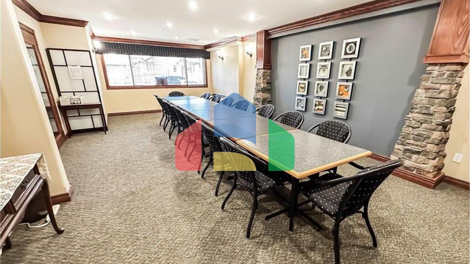 Residential - Condo/Apartment - Edmonton, Canada - Canada