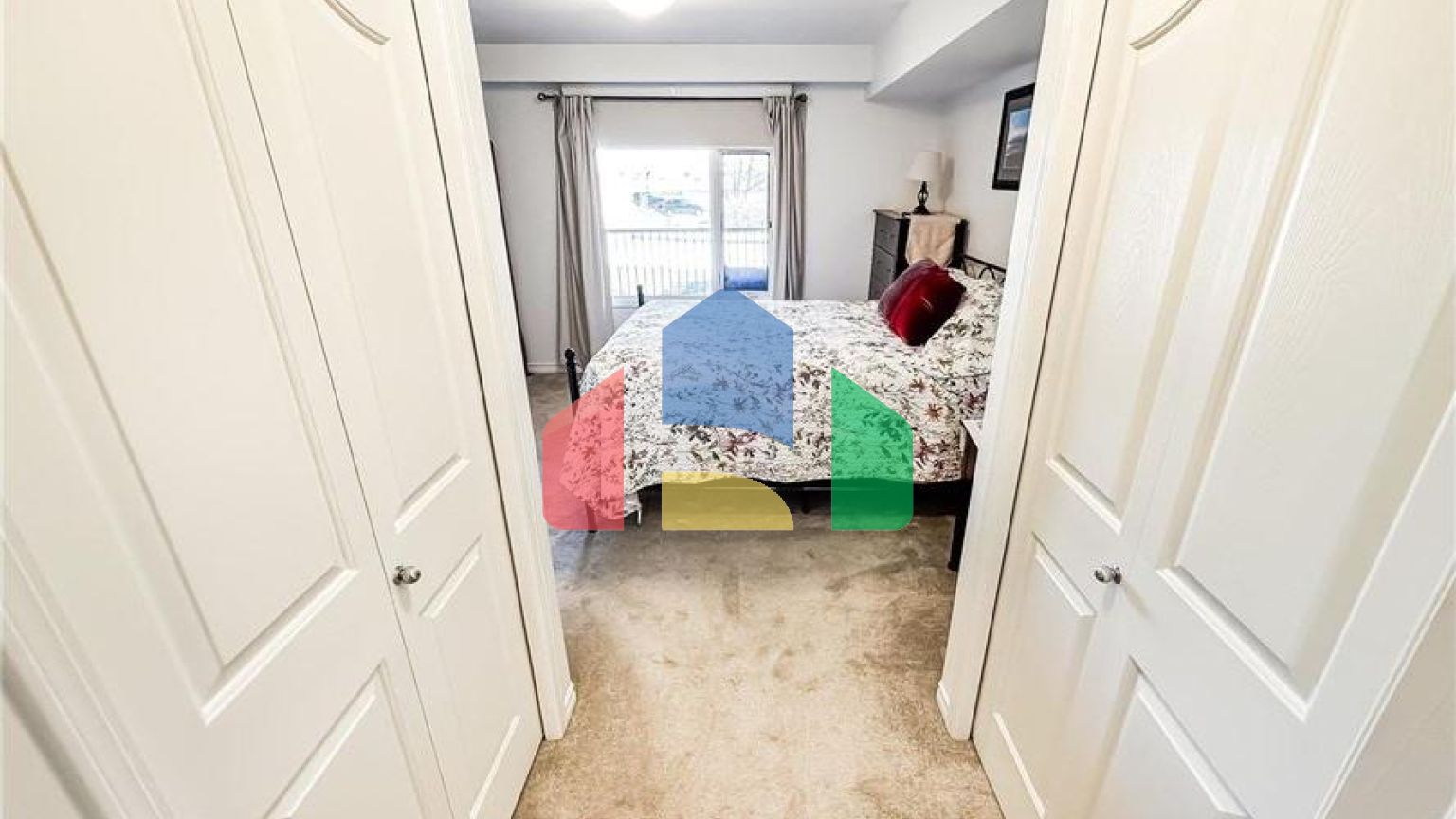 Residential - Condo/Apartment - Edmonton, Canada - Canada