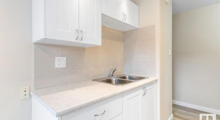 Residential - Condo/Apartment - Edmonton, Canada - Canada